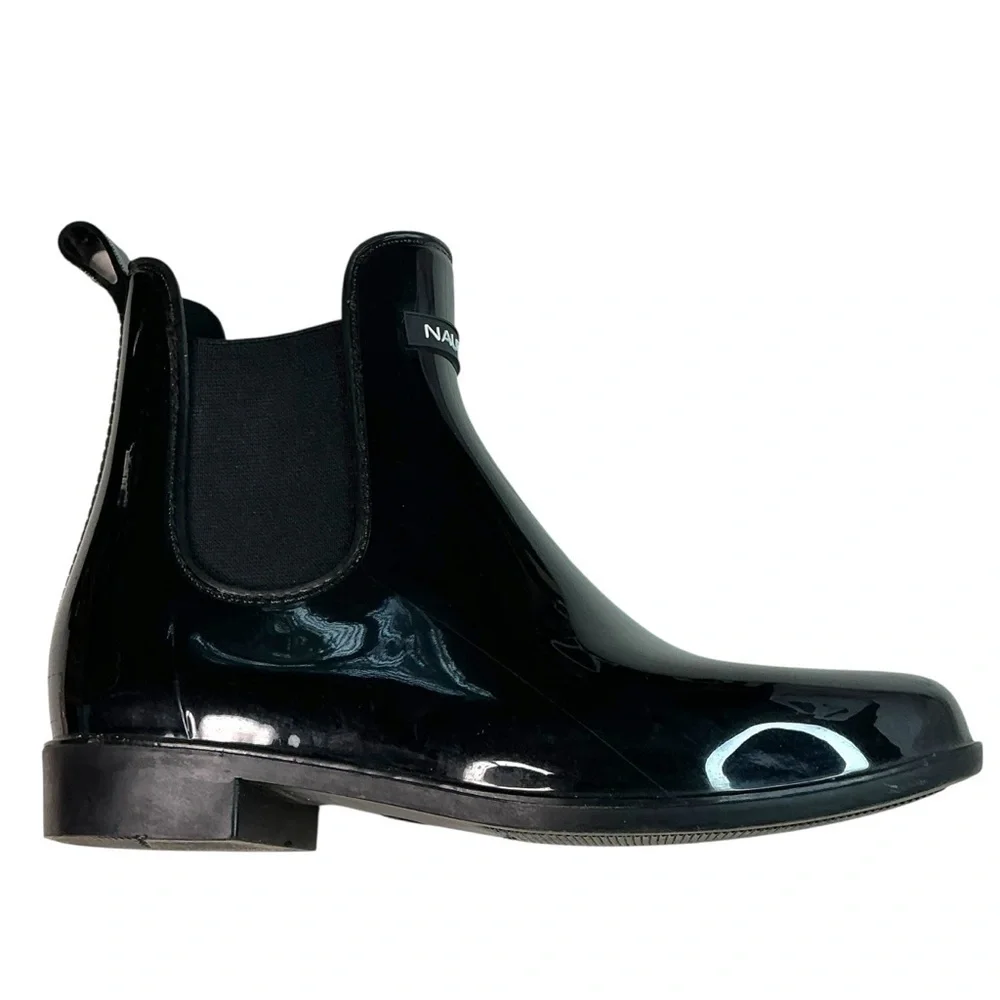 Nautica glossy black